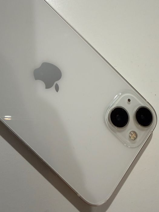 iphone 13 128gb бял