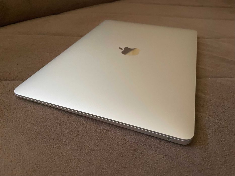 13" Core i5 MacBook Air А1932 (2019) Silver