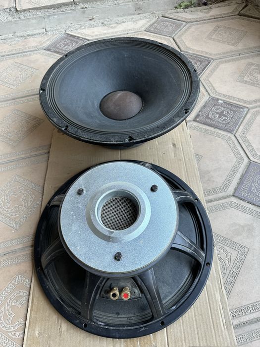 Фирменые динамики Peavey