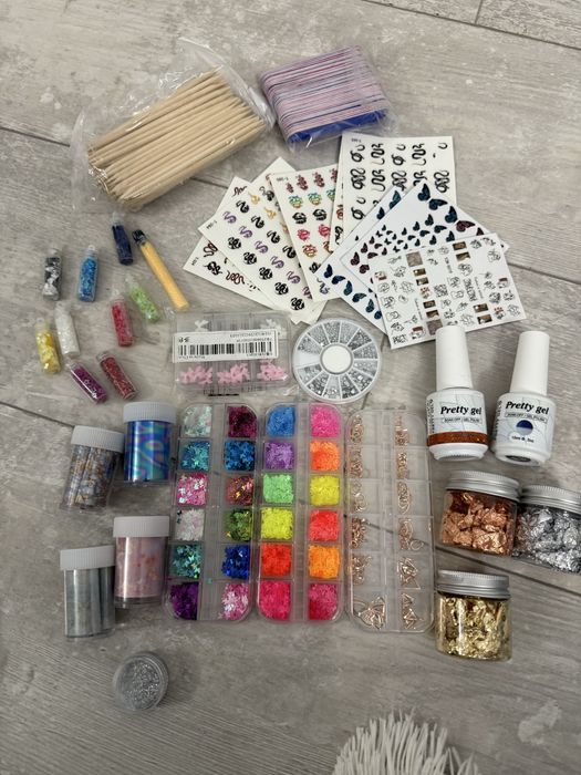 Гел лак и декорации