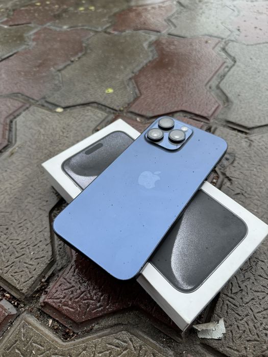 Срочно Iphone 15 Pro Max 256Gb