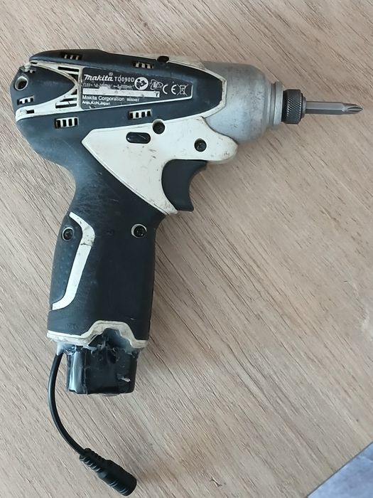 Autofiletanta makita