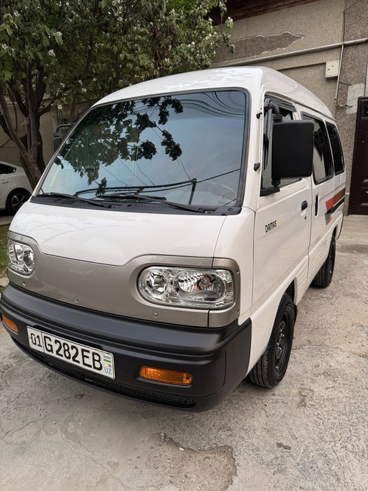 Срочна сотилади Damas