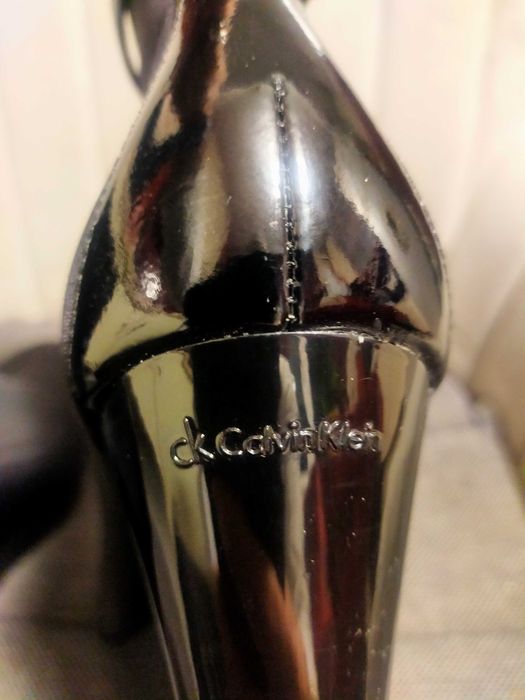 Vând ghete CALVIN KLEIN mărimea 38