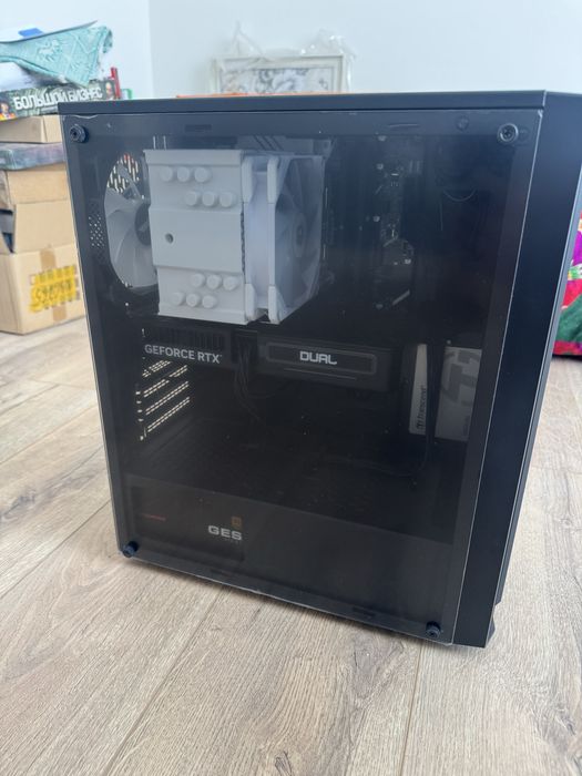 Настольный ПК (компьютер)