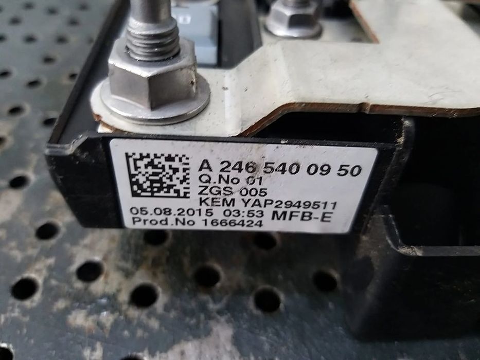 Cutie sigurante relee 1.6 tb mercedes cla x117 a2465400950