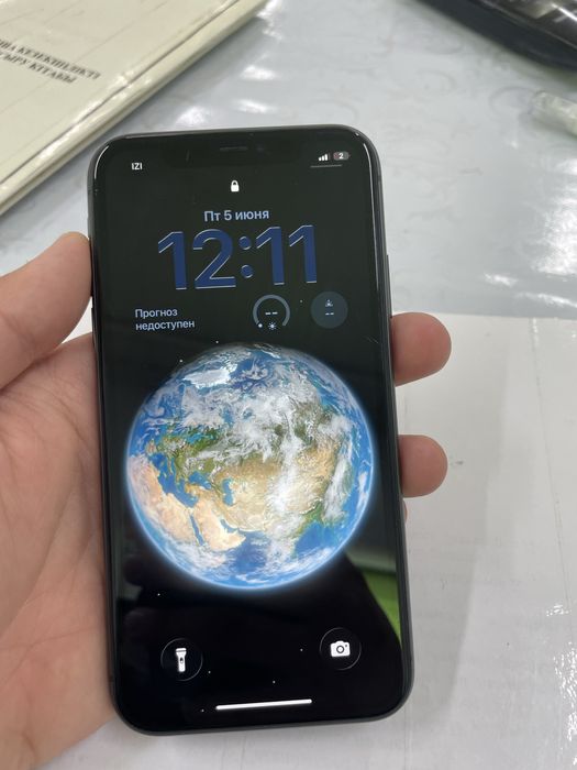 Продам iphone 11