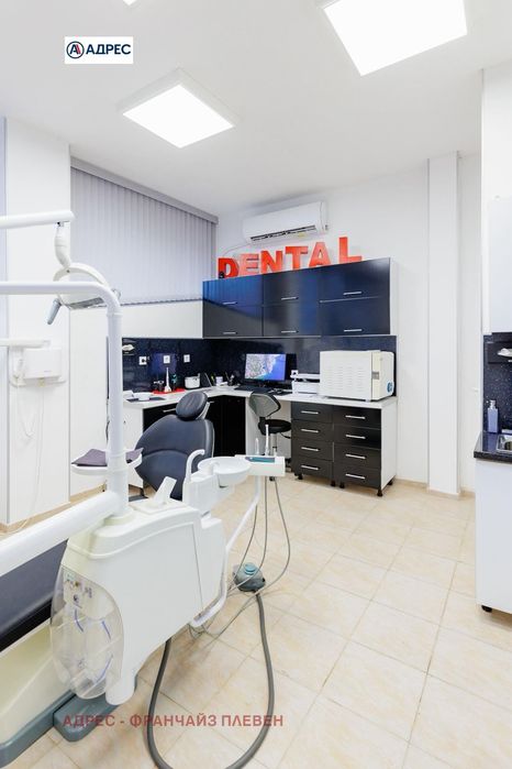 Продава се Магазин в Плевен, Широк център - 50 кв.м за 3200 €/кв.м - Снимка #1