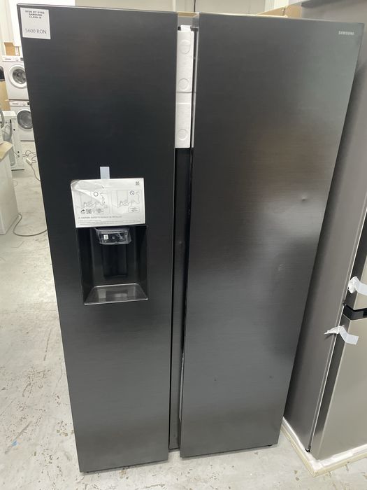 Side by side Samsung