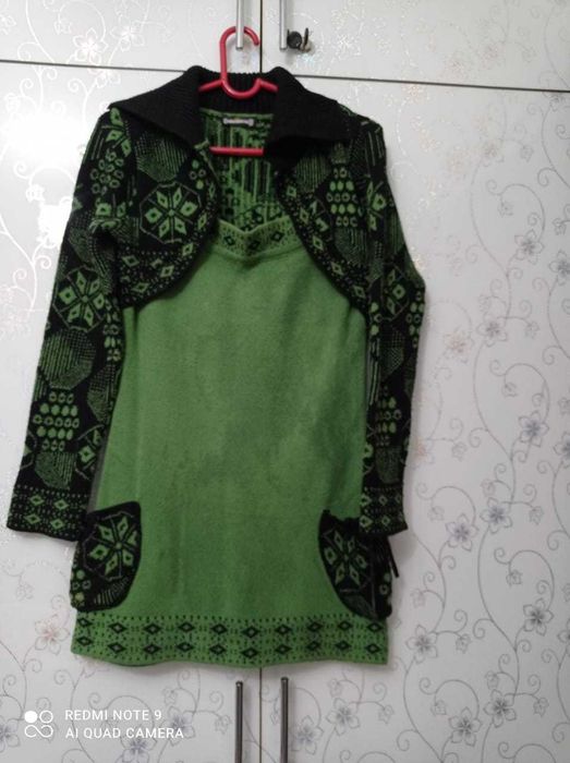 Продаются женские вещи