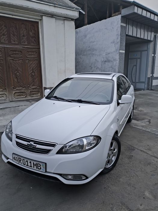 Chevrolet Gentra 3 pozitsiya