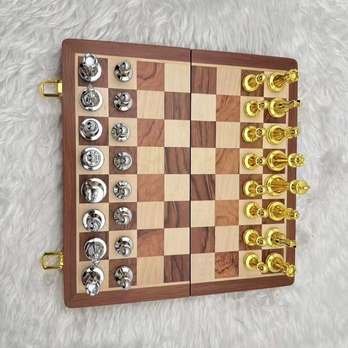 Шахматы , металл