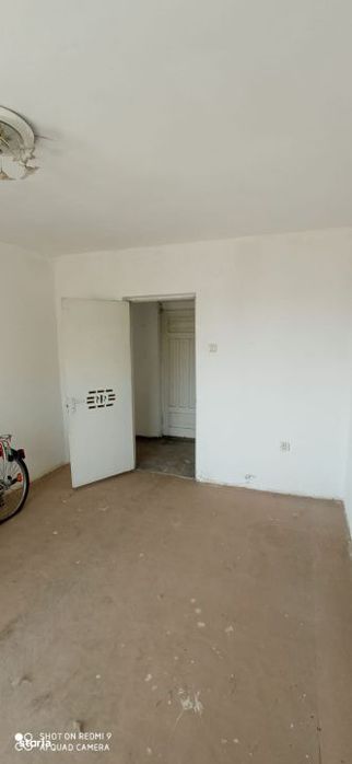 Apartament 4 camere, decomandat, Bals — fotografia 3