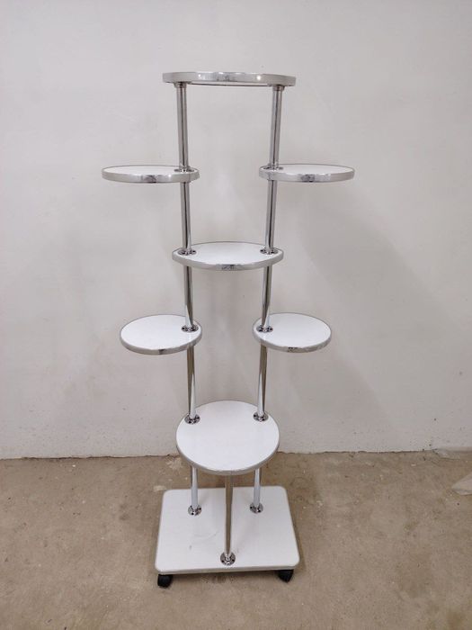 Подставка гуллар учун.