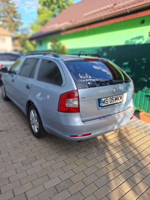 Vand Scoda Octavia 1.6 2011