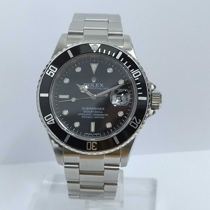 ROLEX Submariner Date, Steel, engraved bezel - оригинал