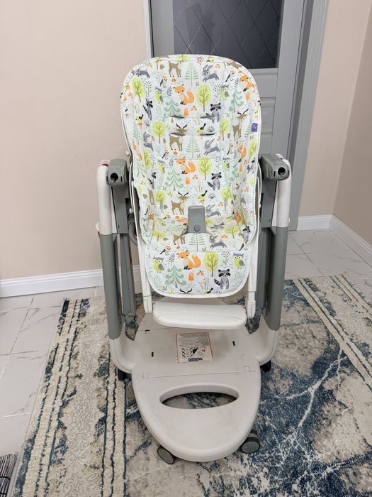 Стульчик-качалка 2в1 для кормления Peg Perego