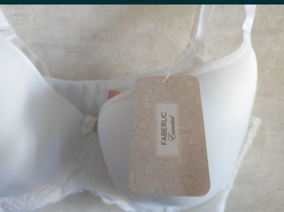 Продам бюстгальтер в отличном качестве