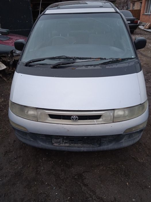 Тайота эстима объем 2.2 Дизель автомат