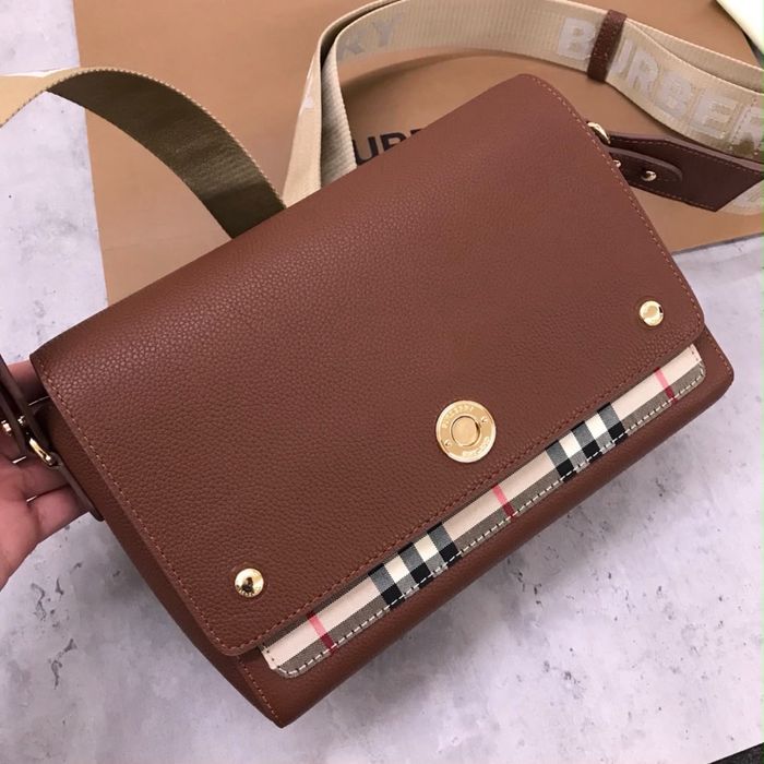 Geanta Burberry