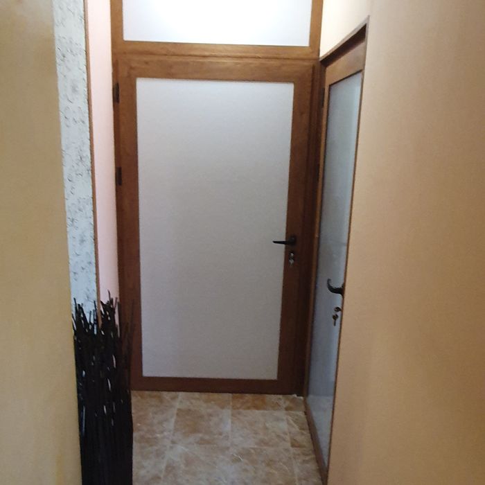 Дава се под наем Многостаен апартамент в Варна, Червен площад - 98 кв.м за 765 € - Снимка #9