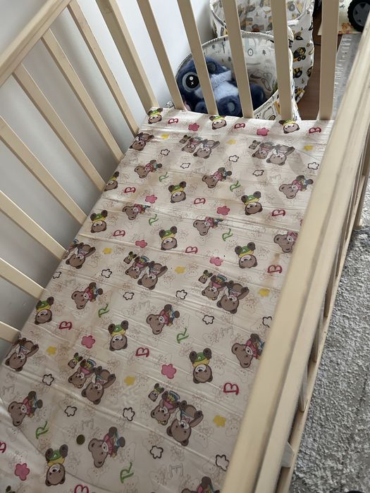 Продам кроватку детскую