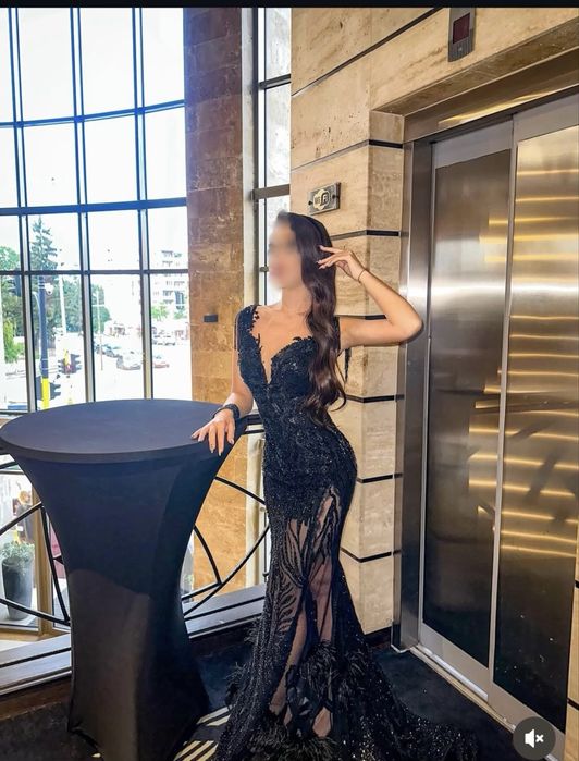 Рокля за абитуриентски бал