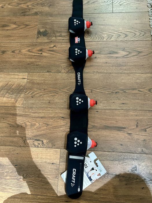 CRAFT Нов Спортен колан с бутилки за вода