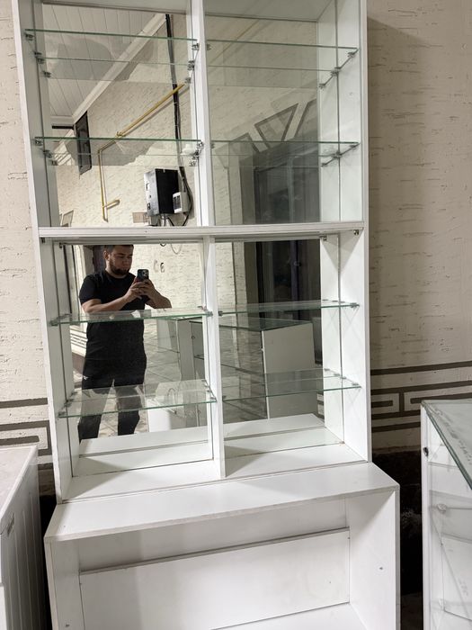 Витриналар бар сатылатын