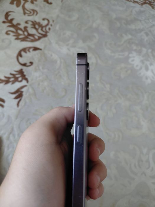 Обменяю самсунг с24, samsung s24