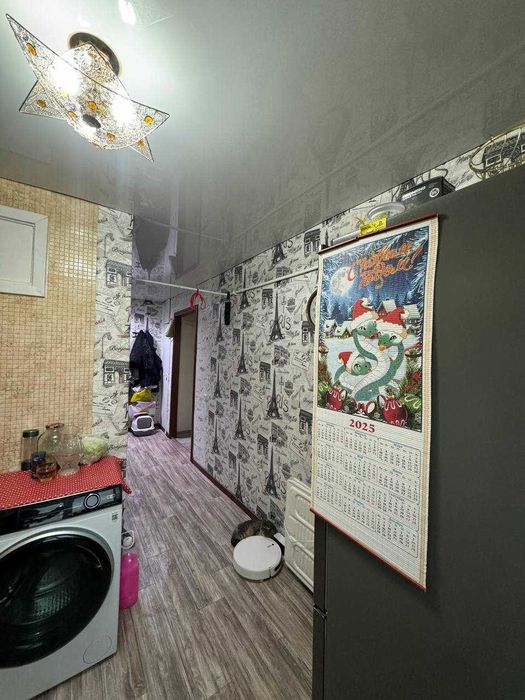 Продам 2 ком Центр города