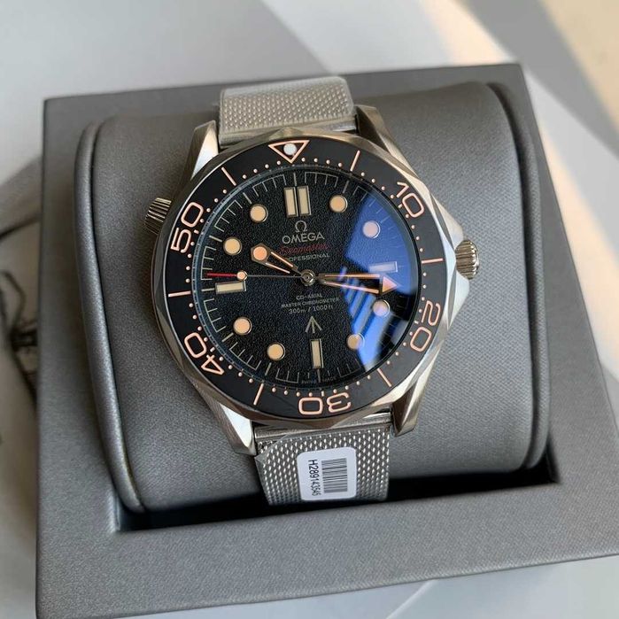 OMEGA Seamaster Diver 300M 007 Edition – автоматичен, 42 мм