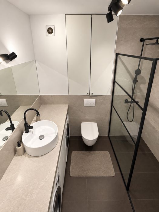Apartament premium de vanzare, str Avram Iancu 408, langa Spitalul Regional , Garaj inchis + Boxa depozitare spatioasa