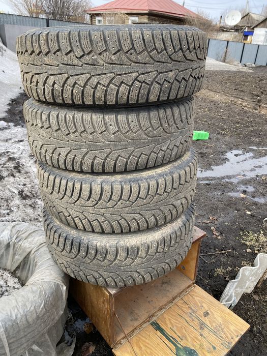 Продам шины нокиан 4шт