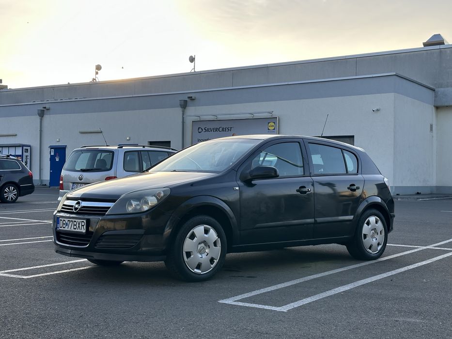 Opel Astra 2006 benzină, 1.399 € — imagine 2