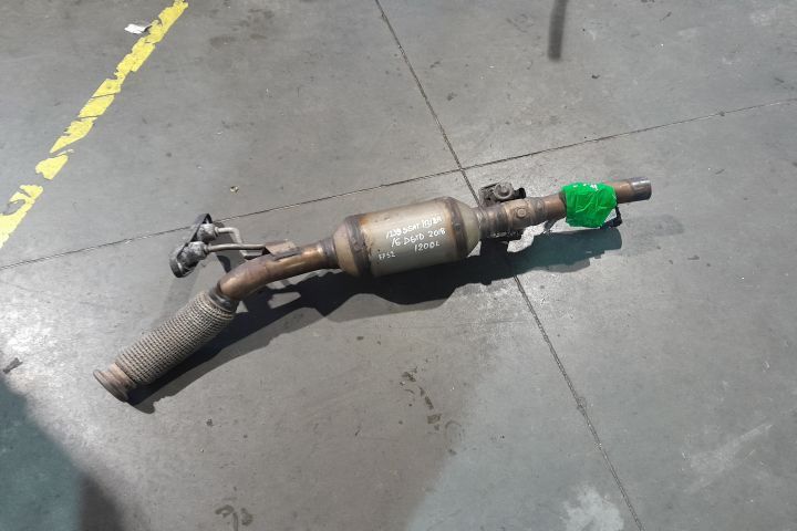 Catalizator 2Q0131701R / 3Q0230BB 2Q0131701R / 3Q0230BB Seat Ibiza 5