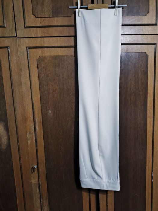 Брючный костюм тройка 40-42