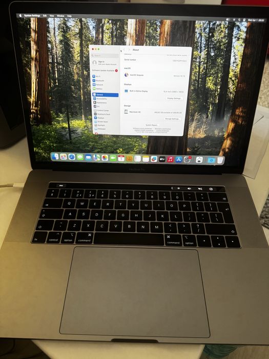MacBook Pro 15 inch, 2018, 16 GB Ram, i7, 500 GB SSD