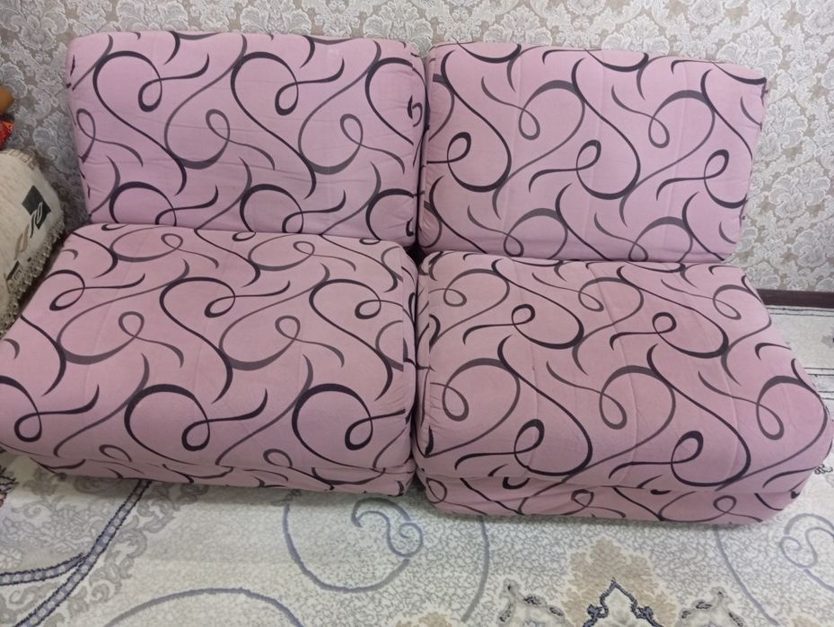 2 ta kreslo sotiladi holati yaxshi