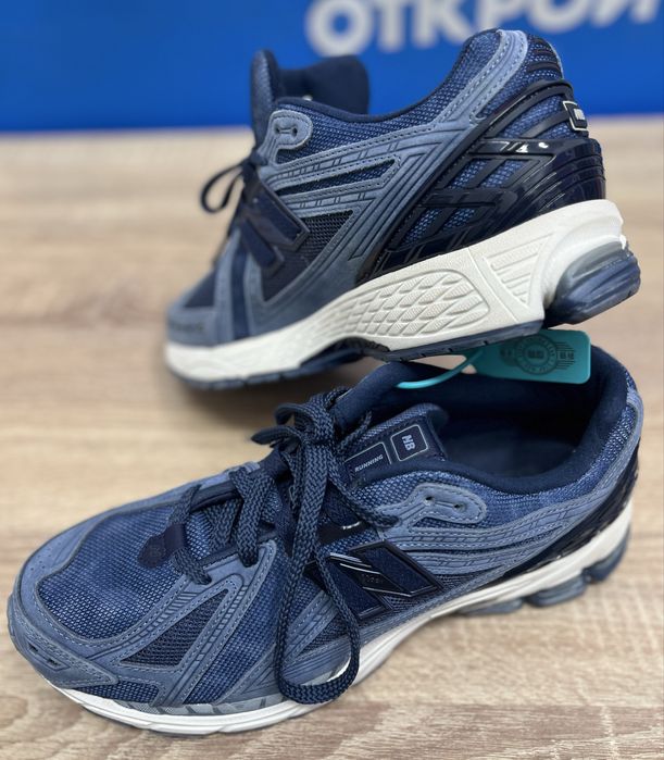 Кроссовки New Balance 1906R