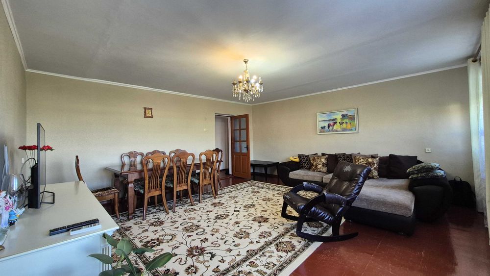 Квартира на Азаттык 42А