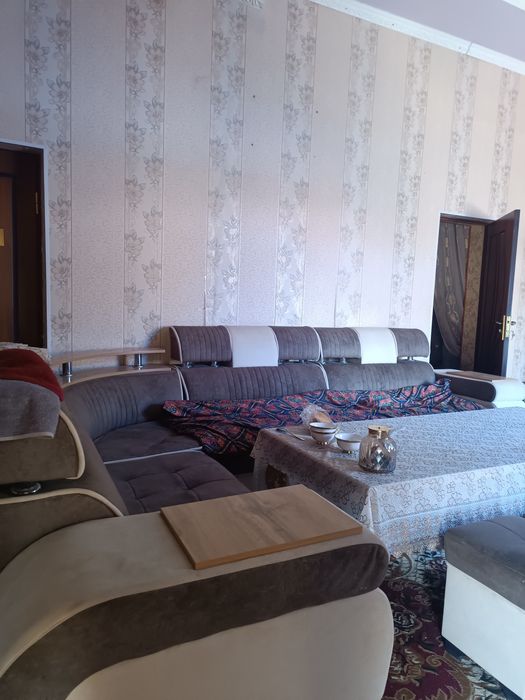 Hovli sotiladi 6 sotix