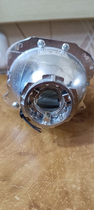 Линзы биксенон ..