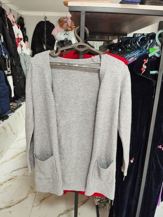 Ликвидация товаров Распродажа Продаю кофты производства Китай