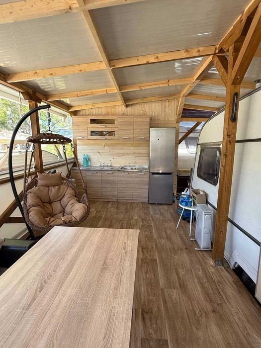 Продавам каравана – оборудвана с всичко необходимо!