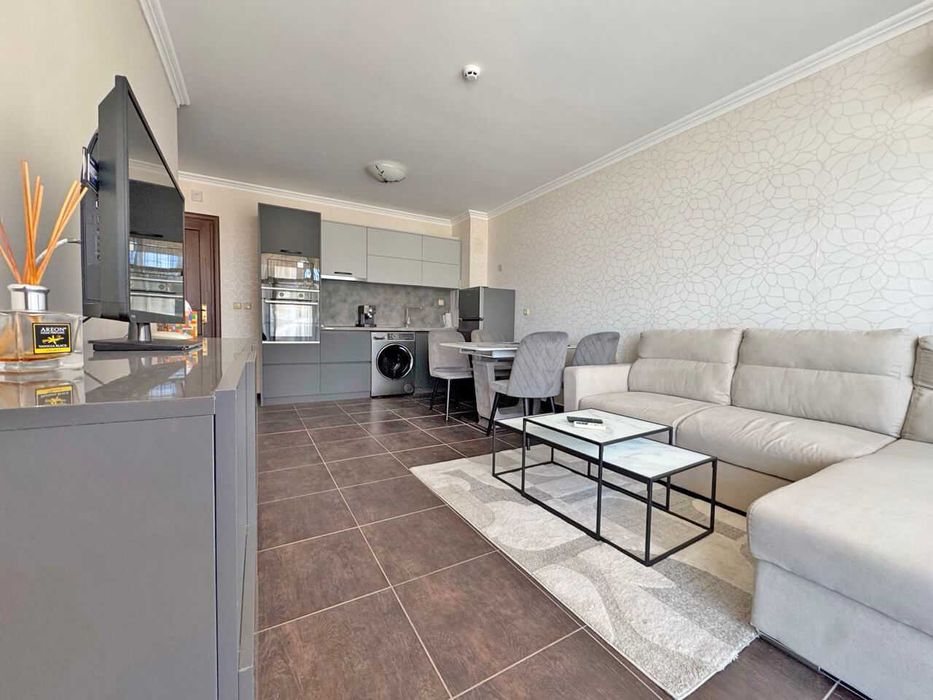 Продава се Двустаен апартамент в Свети Влас - 61 кв.м за 1547 €/кв.м - Снимка #9