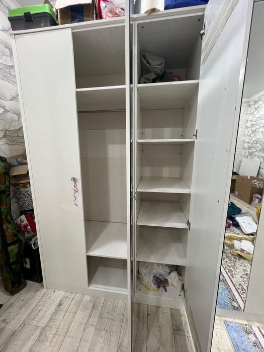 Продам       шкаф