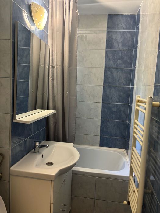 Inchiriere apartament cu 2 camere Dambu