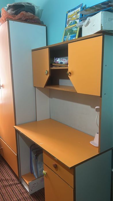 Продам срочно детский комплект мпбели