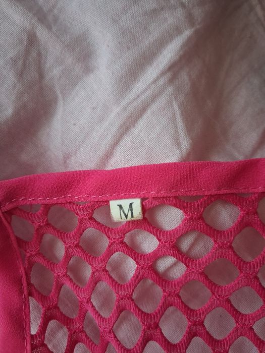 ПОДАРЯВАМ   дрешки